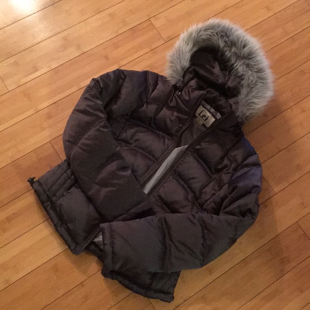 Gray jacket with fur hood.